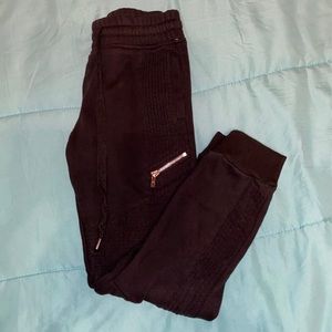 REBEL Joggers